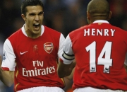 开云体育官网-F1争冠硝烟未散，绿茵场再演单节定局，AC米兰闪电战击沉比利亚雷亚尔