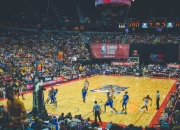 开云APP-奥运前哨战，霍勒迪接管关键战役，掘金力克爵士背后的战略启示