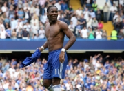 开云体育app-赛道上的逆袭，塞恩斯领衔索伯车队险胜迈凯伦