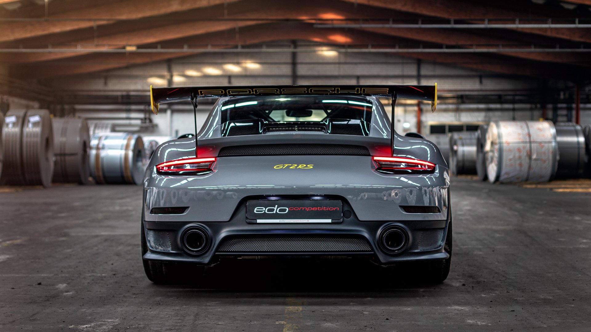 南半球的挑战，当全白军团遇见红黑传奇—奥亚尔萨瓦尔统治全场之夜