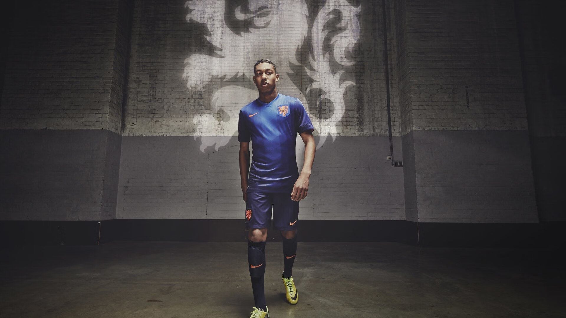 铁血尼克斯的防守密码，如何用窒息式防守锁死凯尔特人，保罗如何成为破局关键先生